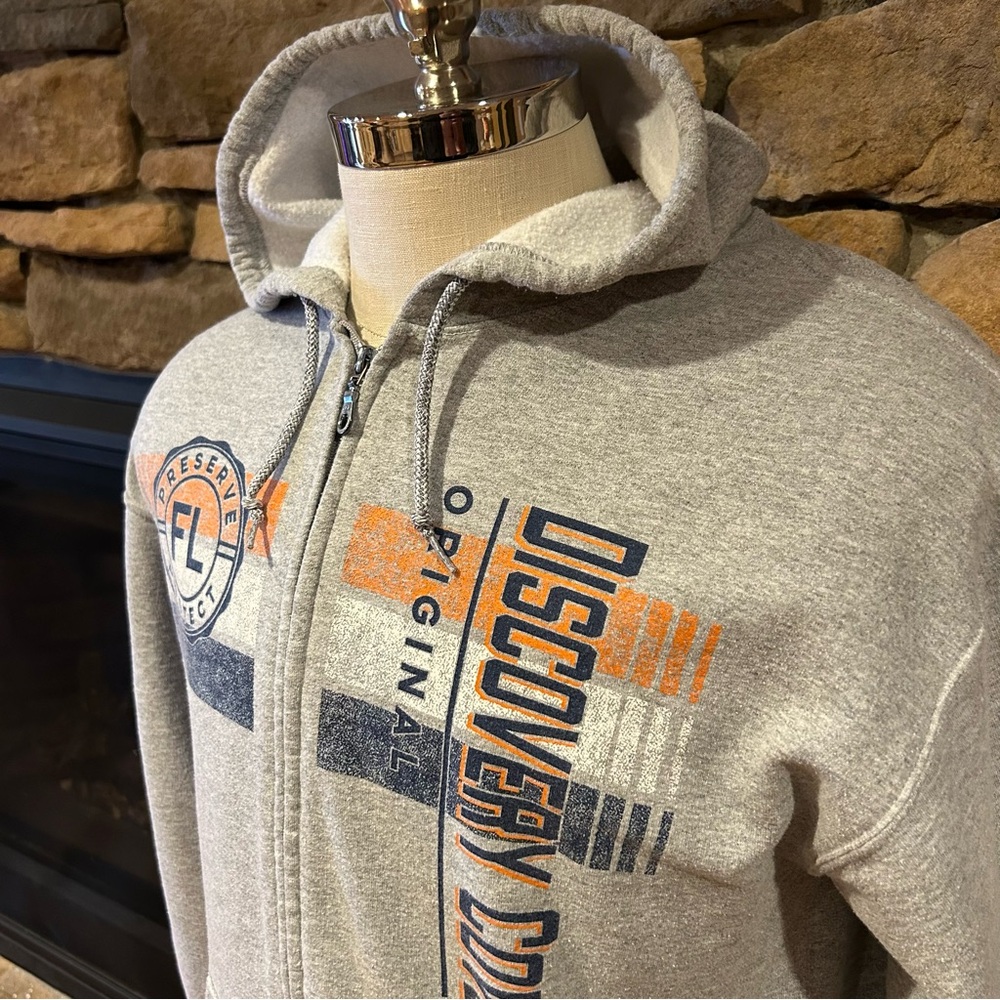 Gray Discovery’s Cove Florida Fleece Sweatshirt woman’s‎ size large.